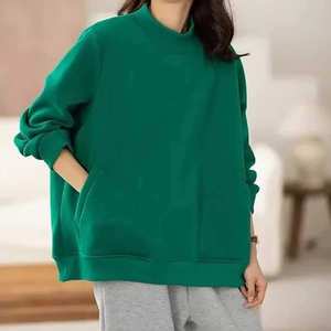 เสื้อสเวตเชิ้ตคอกลมโอเวอร์ไซส์สำหรับผู้หญิง สีชมพูสดใส แขนยาว สวมใส่สบายๆ สำหรับฤดูหนาว สไตล์สตรีทแวร์ - Product Image 4