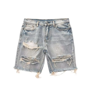 Shorts d'été pour hommes en coton et en jean, Jorts Focus, bleu clair délavé, effet usé, déchiré, éclaboussures de peinture, ourlet brut - Product Image 4