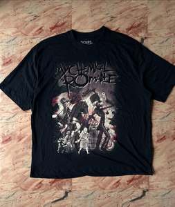 Camiseta básica para hombre con cuello redondo personalizada de la mejor calidad Producto de la mejor calidad al por mayor y personalizado para hombres en stock - Product Image 1