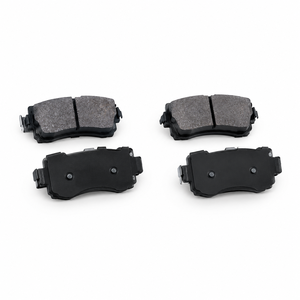 Plaquettes de frein à disque céramique avant pour Toyota Land Cruiser 2014-2015 et Tundra 1999-2004, 04465-YZZF6, fourniture d'usine - Product Image 1