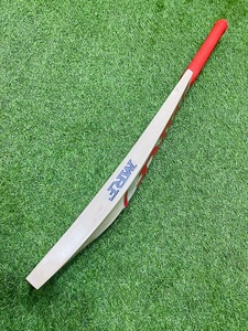 ไม้คริกเก็ตอิงลิชวิลโลว์ ด้ามสั้น น้ำหนักเบา - Product Image 4