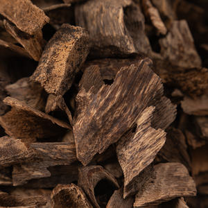 Copeaux d'oud riches en résine - Product Image 5