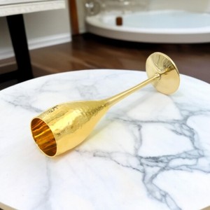 Flûte à champagne en laiton artisanale, longue tige, dorée, pour usage décoratif lors de fêtes - Product Image 3