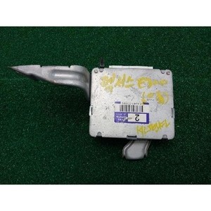 300 ECU y Módulos de Computación Usados 8924333080 - Product Image 1