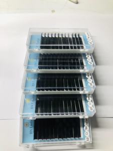 Pestañas de alta calidad Fácil de abanicar 12 líneas 16 líneas Seda Suave Mega Volumen Extensiones de pestañas igualmente y suela caja personalizable - Product Image 4