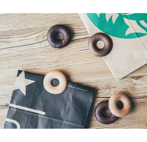 Clip de sellado de bolsas de madera creativo al por mayor para donuts y aperitivos, organizador de almacenamiento doméstico para envasado de alimentos - Product Image 1