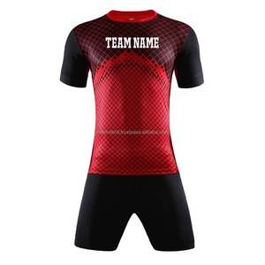 Ensemble Maillot et Short de Football Personnalisé pour Homme Adulte 2026 – 100% Polyester, Anti-humidité, Protection UV, Entraînement - Product Image 1