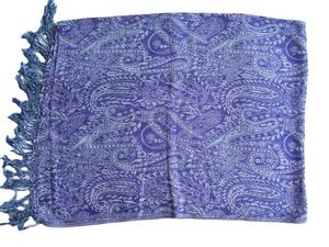 Chal Azul (175x65 cm) 30% Seda y 70% Viscosa con Patrón Paisley de Seda en Azul Oscuro y Jacquard Multicolor Jamawar - Product Image 2