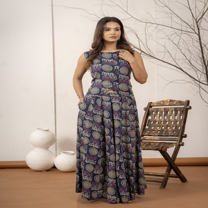 ชุดเซ็ตเสื้อพิมพ์ลายและกระโปรงยาวสำหรับผู้หญิง ชุดกระโปรงผ้าฝ้ายสไตล์ชาติพันธุ์แบบไม่มีแขนสำหรับสุภาพสตรี - Product Image 3