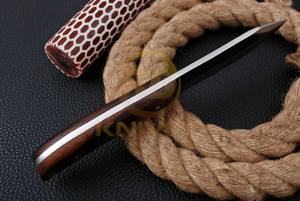 Couteau de chasse en acier au carbone, couteau tactique de survie, manche en bois, couteau de camping d'extérieur avec étui en cuir - Product Image 3