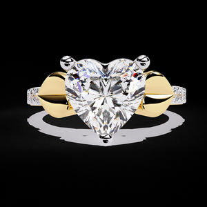 Bague de fiançailles romantique en or personnalisable avec diamant de laboratoire taille cœur provenant d'Inde - Product Image 1