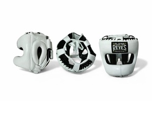 Cleto Reyes de cuero genuino de vaca personalizado con cordones |   Protector de Cabeza y Entrepierna de Cuero Vacuno Genuino - Product Image 4