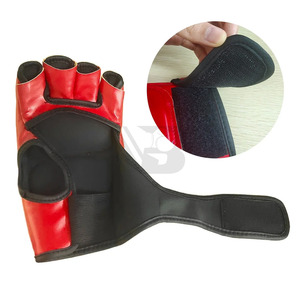 Gants en cuir demi-doigts de haute qualité, fabriqués au Pakistan, à prix abordable, confortables, pour MMA, unisexe. - Product Image 6