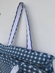 Sac fourre-tout en coton à carreaux bleus, fermeture éclair supérieure, longues poignées, sac de shopping pour femmes, toutes saisons, style minimaliste, voyage et quotidien - Product Image 3