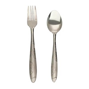 Juego de cubiertos elegante y moderno de diseño fabuloso que mejora la presentación de la comida, fabricado con elegancia por KRAFT WORLD. - Product Image 6