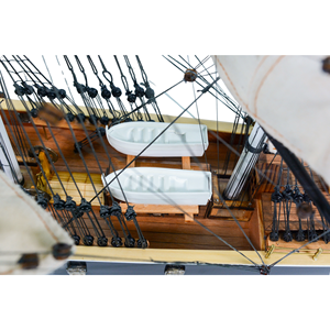 T123C - Maquette de bateau en bois Cutty Sark, voiles courbées, peinte à la main, décoration antique, objet de collection pour table, décoration d'intérieur - Product Image 6