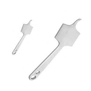 Hohmann Bone Lever Étroit 70mmx24.5 Acier Inoxydable Médical Chirurgical Orthopédique Pakistan Fournisseurs Allemand De Haute Qualité - Product Image 1