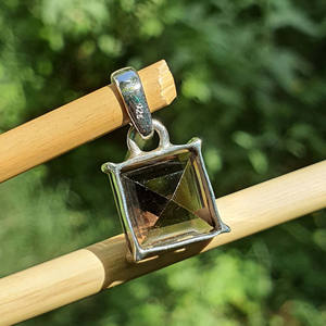 จี้ควอทซ์ทรงสี่เหลี่ยมสีเงินสเตอร์ลิง925และชุบทองคอลเลกชันของซัพพลายเออร์ขายส่ง - Product Image 4