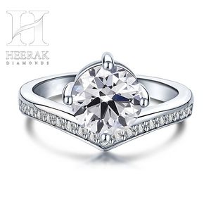 แหวนหมั้นเพชรทรงวีทอง 14K - เครื่องประดับเพชรเม็ดเดี่ยวที่สวยงามทั้งแบบเพาะเลี้ยงในห้องปฏิบัติการและแบบธรรมชาติ - Product Image 1