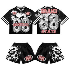 Ensemble de sport streetwear personnalisé noir et rouge avec t-shirt graphique et short, tenue oversize hip-hop deux pièces, vente en gros OEM - Product Image 4
