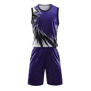 Camiseta de baloncesto de diseño personalizado OEM de alta calidad, uniformes de baloncesto de manga corta hechos en fábrica a la venta a bajo precio. - Product Image 1