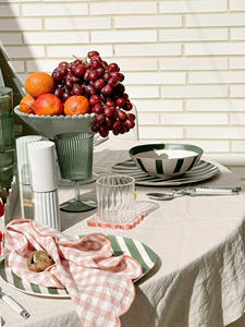 Molinillo de Sal y Pimienta Minimalista con Acabado Lacado, Diseño Moderno, Ideal para Decoración de Cocina, Venta Directa de Fábrica - Product Image 4