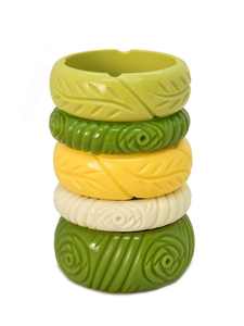 Brazalete Artesanal de Resina Estilo Ángel Vintage para Mujer, Personalizado y de Alta Gama, Hecho a Mano en India - Product Image 4