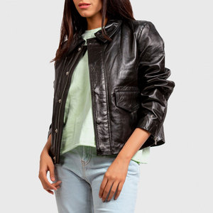 Fashion Custom Quilted Cropped Genuine Sheep Skin Leather Winter Motorcycle Jacket for Women with Custom Logo Design - Product Image 3