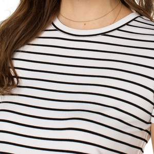 Top de Mujer con Cuello en V, Manga Corta, Ajustado, de Poliéster, Casual, Sexy y con Encaje Transparente, para Primavera/Verano - Product Image 3