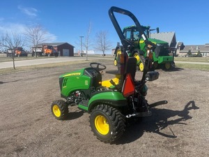 Tracteur à chenilles 4x4 mini cadre MT738 2018, prêt à l'exportation, qualité supérieure - Product Image 3