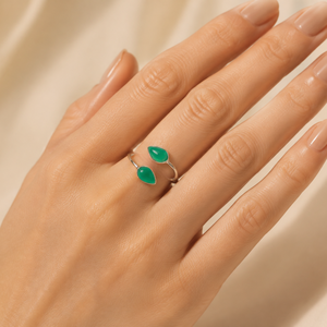 Bague en argent sterling 925 avec onyx vert, design simple, ajustable, pour femme, design goutte d'eau - Product Image 1