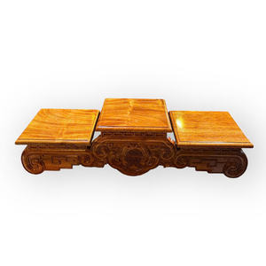 El soporte para quemador de incienso tiene 3 niveles, con secciones en espiral y está hecho de madera natural de Huong. - Product Image 3