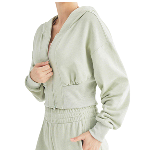 Sudadera con capucha corta de alta calidad para mujer, color verde claro, con cremallera, manga larga, hombros caídos, estilo casual. - Product Image 1