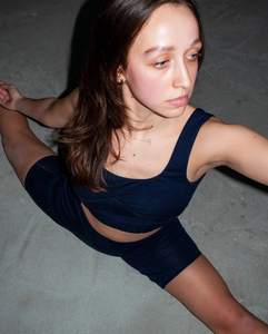 Sujetador deportivo sin costuras para yoga, gimnasio, entrenamiento, fitness, correr, con relleno y efecto push-up, ropa deportiva, sujetador de entrenamiento para mujer - Product Image 3