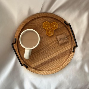 Bandeja de madera rústica con resina epoxi verde aguamarina y conchas marinas, regalo para amantes del océano - Product Image 3