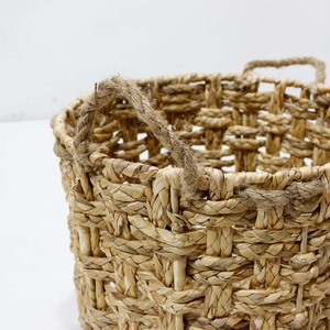 Panier de rangement rustique en jacinthe d'eau à carreaux avec poignées en corde - Product Image 2