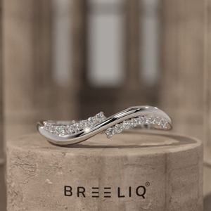 Elegant Wave Diamond Ring Curved Solid Gold Band Fluid Twist Design Slim Stackable Fine Jewelry Gift for Women - Product Image 4