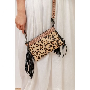 Low Rates <b>Unique</b> Cow Hide Leather Bag Genuine Leather Shoulder bag For Ladies OEM ODM Customized Latest leather Bag On Sale - Product Image 1