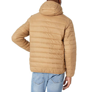 Chaqueta de Invierno Casual Unisex, Cómoda, con Cuello Alto y Capucha, Estilo Burbuja, 100% Nailon, Servicio OEM, Ropa Abrigada para Invierno - Product Image 3