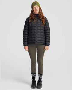 Wholesale <b>Women</b>’s <b>Puffer</b> <b>Jacket</b> Custom Casual Outdoor Wear Windproof Zipper Closure Side Pockets <b>Women's</b> Premium Coat For Winter - Product Image 5