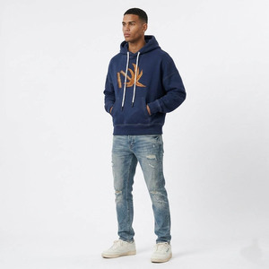 Sudadera con Capucha Beige Personalizada con Bordado, Unisex, de Felpa de Algodón Premium, Estilo Urbano, con Bolsillo Canguro - Product Image 6