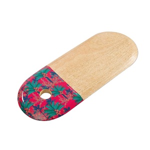 Planche à découper en bois au design élégant, forme carrée, finition naturelle, réutilisable, passe au lave-vaisselle, épaisseur 1,3 cm, ustensile de cuisine pour la découpe - Product Image 3