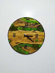 นาฬิกาแขวนผนังไม้มะกอกขนาดใหญ่สไตล์โมเดิร์น พร้อมมอสสีเขียวธรรมชาติ  แบบเงียบ - Product Image 5