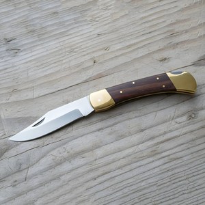 Couteau pliant de chasse et de camping de qualité supérieure en acier à haute teneur en carbone, manche en bois de rose, OEM ODM disponible, tranchant comme un rasoir, 8 pouces, 58-60HRC - Product Image 3