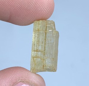 Scapolite Jaune Naturelle Brute 51 Carats Qualité Facettage pour Fabrication de Bijoux et Enroulement de Fils Lot de Cristaux - Product Image 6