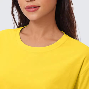 T-shirt court tricoté jaune à col rond et manches courtes pour femme, couleur unie, coupe décontractée, printemps-été - Product Image 5