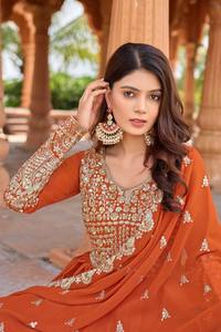 Ramdev Trading - Kurta/Kurti de Mujer de Georgette Sintético Pesado con Bordado, Estilo Moderno, de Secado Rápido, para Bodas/Fiestas/Diwali, Todas las Temporadas - Product Image 5