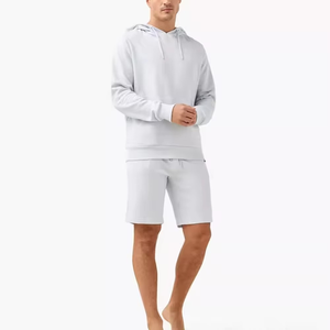 ชุดเสื้อสเวตเตอร์มีฮู้ดและกางเกงขาสั้นสีเทาอ่อนสำหรับผู้ชาย ทรงปกติ แขนยาว สีพื้น ผ้าฝ้ายระบายอากาศ ชุดลำลองสำหรับฤดูร้อน - Product Image 1