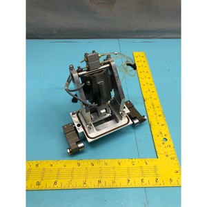 AMAT 0010-70322 ASSY, ACUTUATOR,SLIT - Equipo y piezas de semiconductores de confianza de la marca global Trusted Global Legacy - Product Image 1