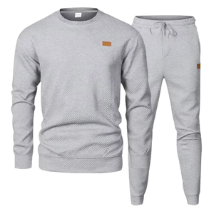 Conjunto Deportivo Premium para Hombre, Sudadera de Cuello Redondo y Pantalones de Algodón - Product Image 4
